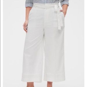 Banana Republic WideLeg Crop Belted Paperbag Pants